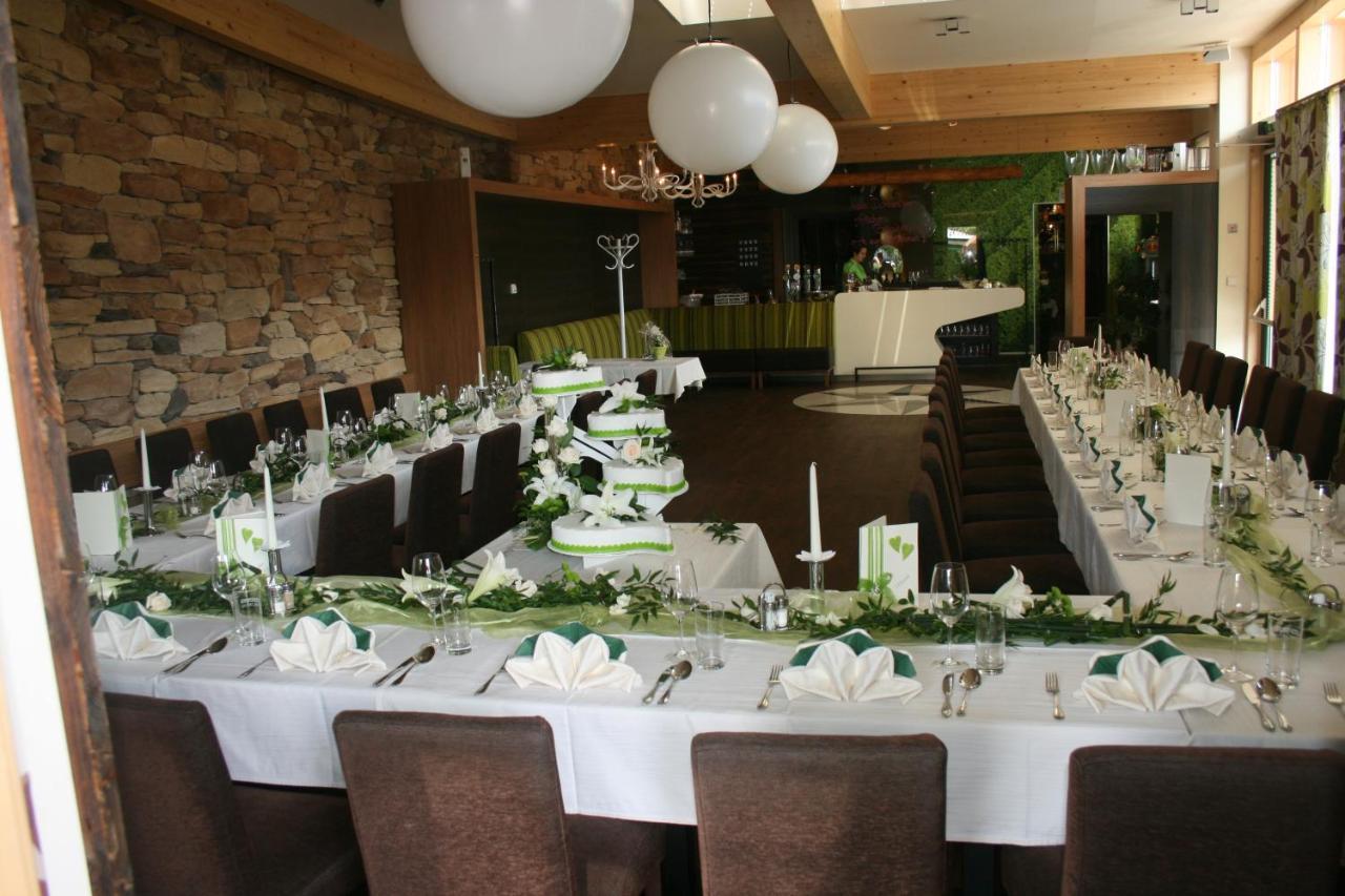 Restaurant Gaestehaus Seiger Sankt Lorenzen bei Knittelfeld Екстериор снимка