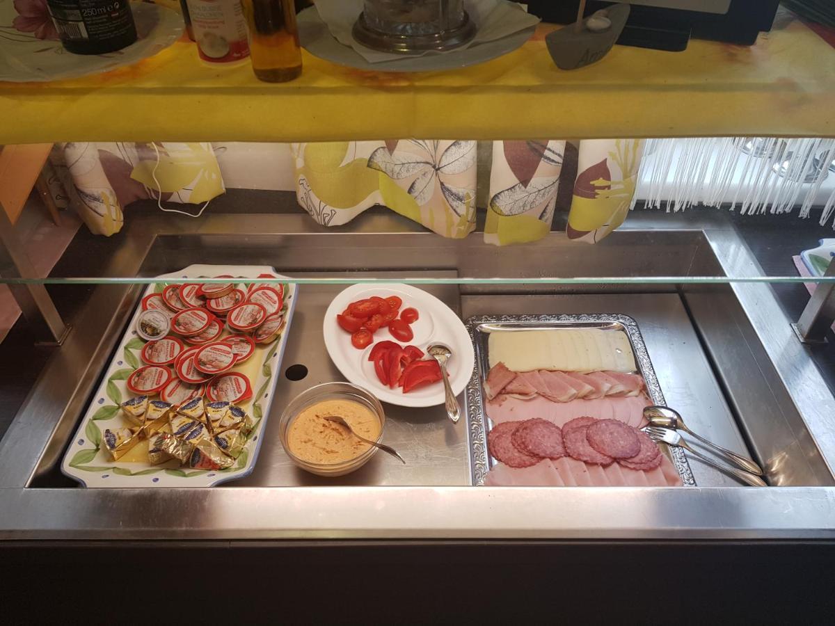 Restaurant Gaestehaus Seiger Sankt Lorenzen bei Knittelfeld Екстериор снимка