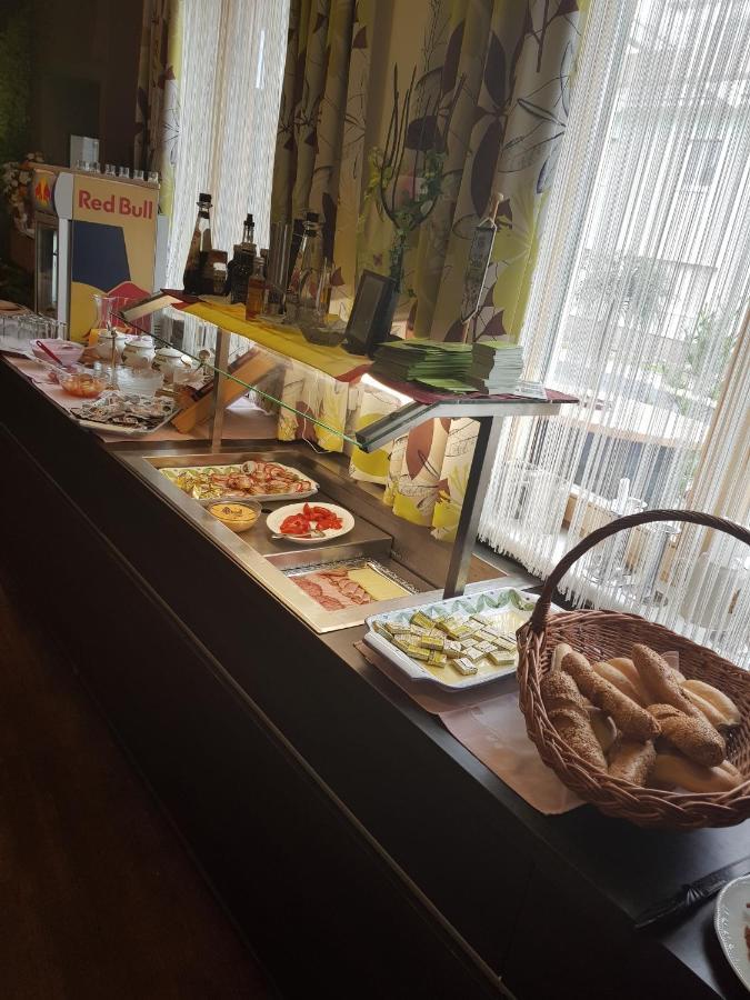 Restaurant Gaestehaus Seiger Sankt Lorenzen bei Knittelfeld Екстериор снимка